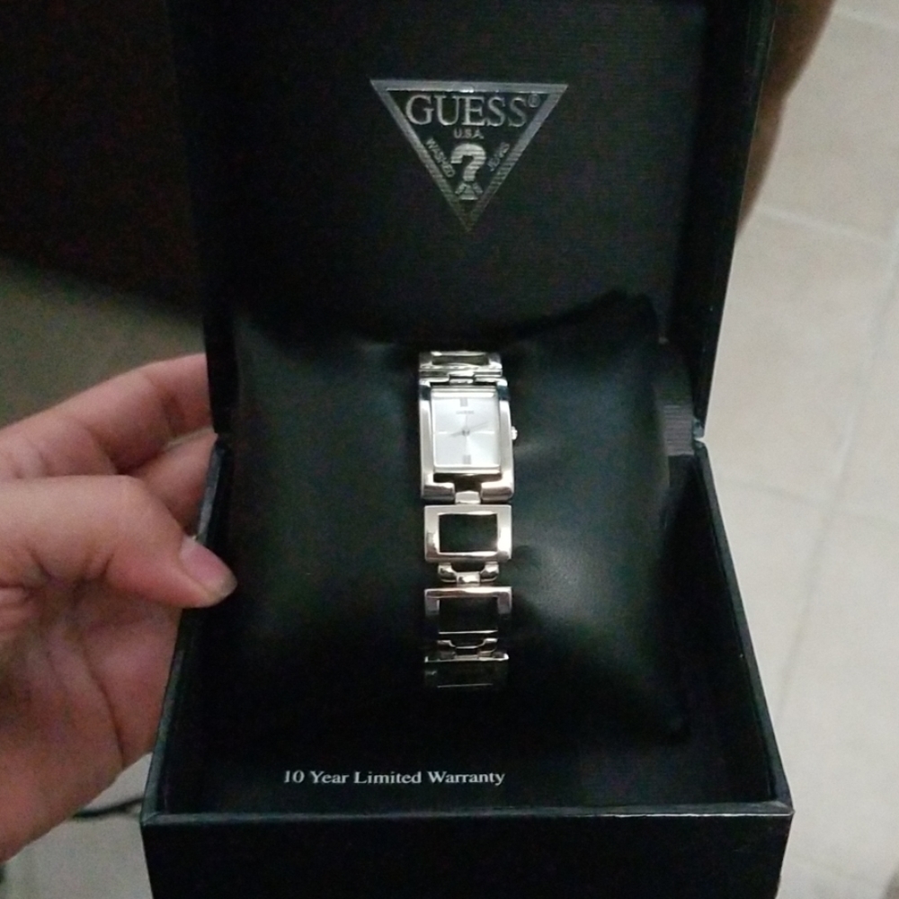Guess Watch